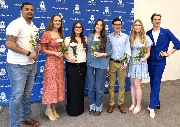 Beta Alpha Chapter of Phi Theta Kappa welcomes inductees at ceremony